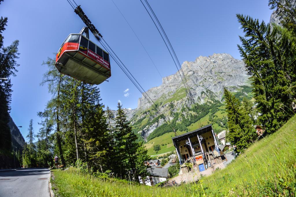 Appartementhaus La Promenade Leukerbad Esterno foto