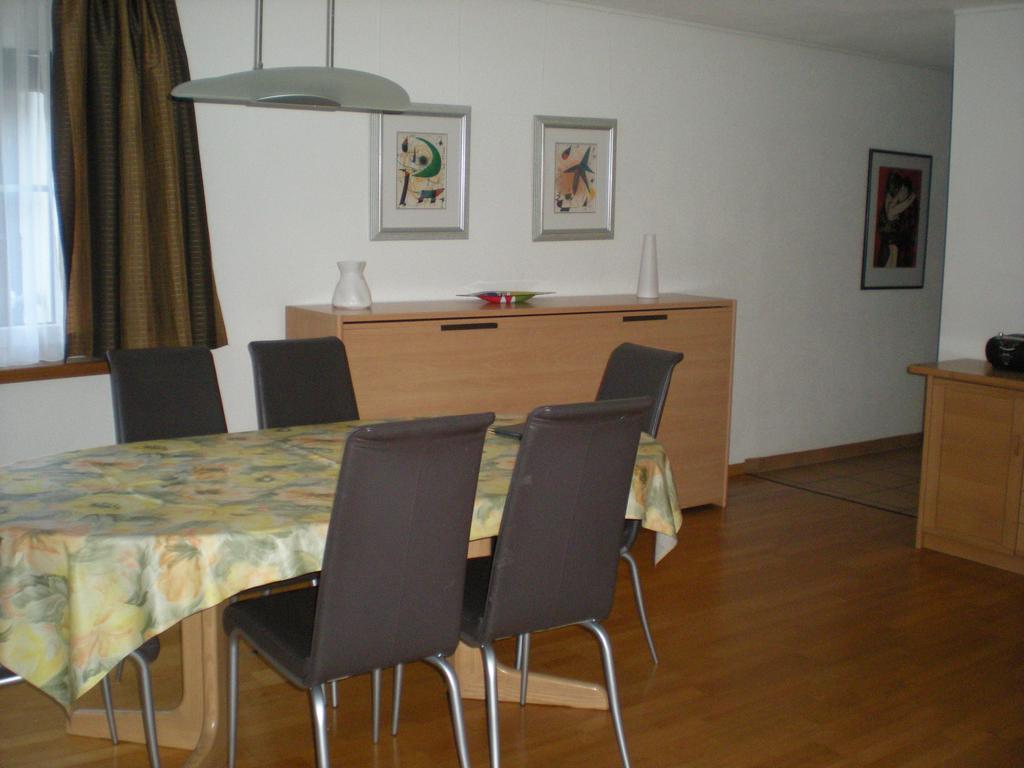 Appartementhaus La Promenade Leukerbad Esterno foto