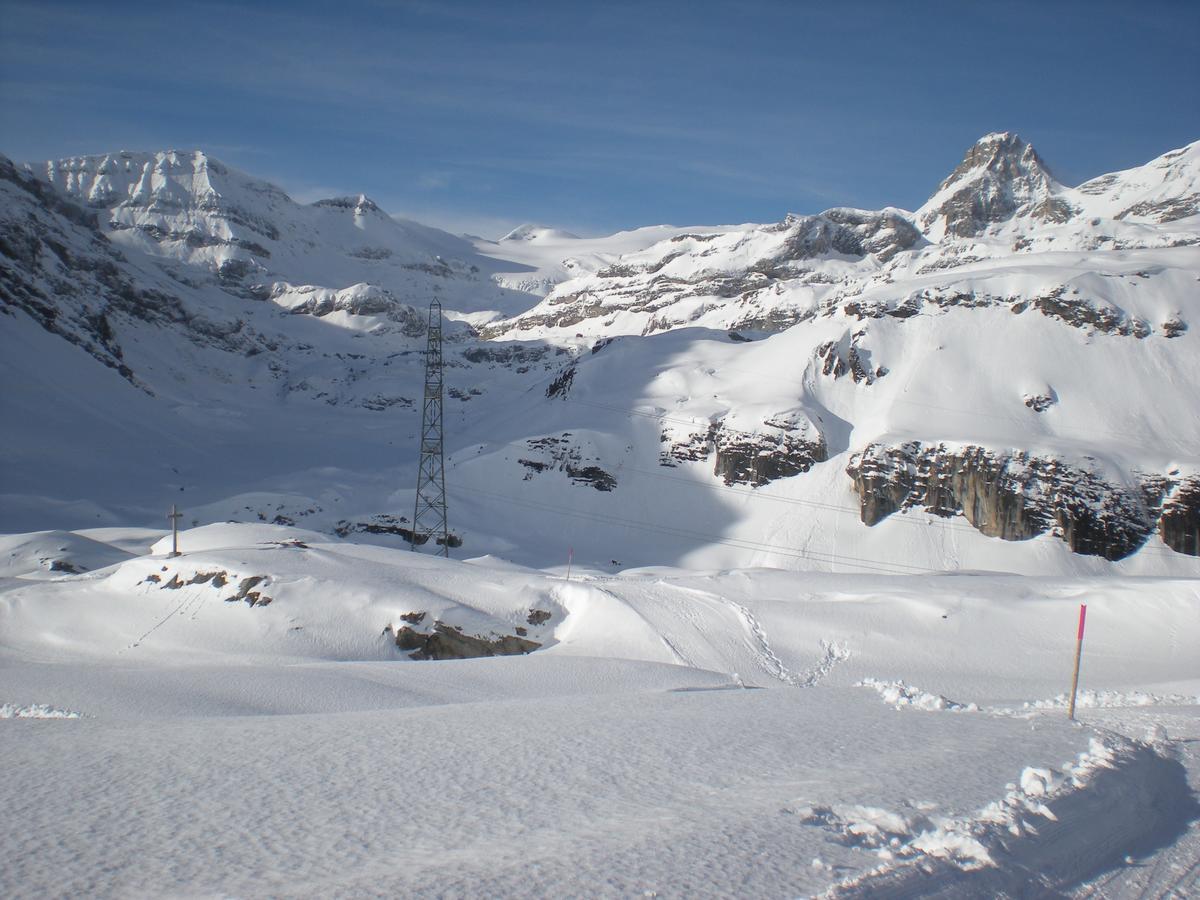 Appartementhaus La Promenade Leukerbad Esterno foto